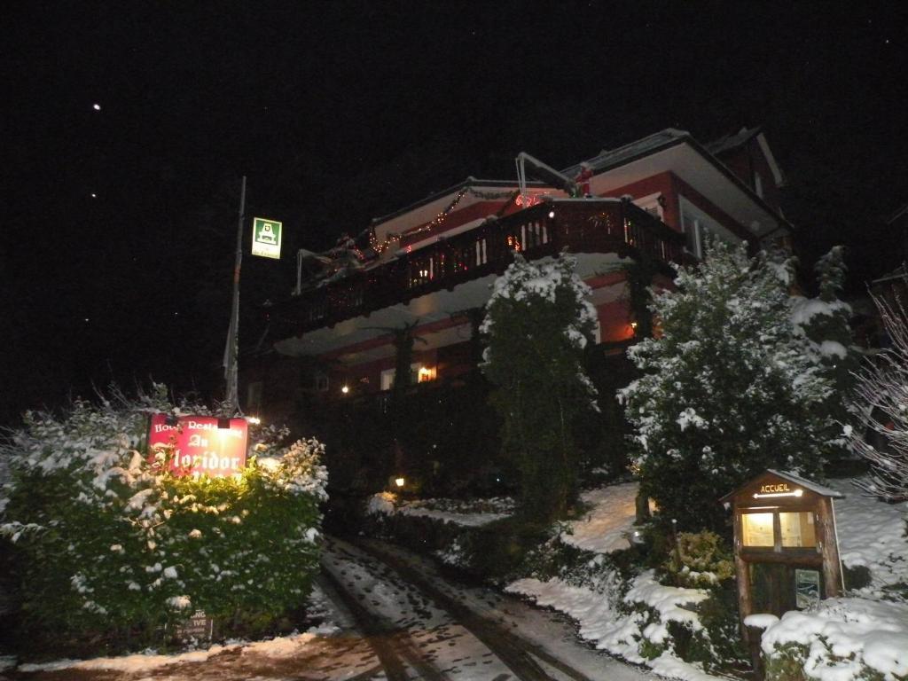 Hotel Restaurant Au Floridor Thann Bagian luar foto
