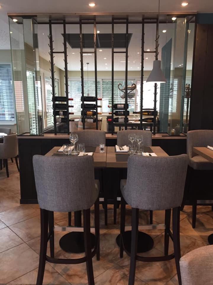 Hotel Restaurant Au Floridor Thann Bagian luar foto