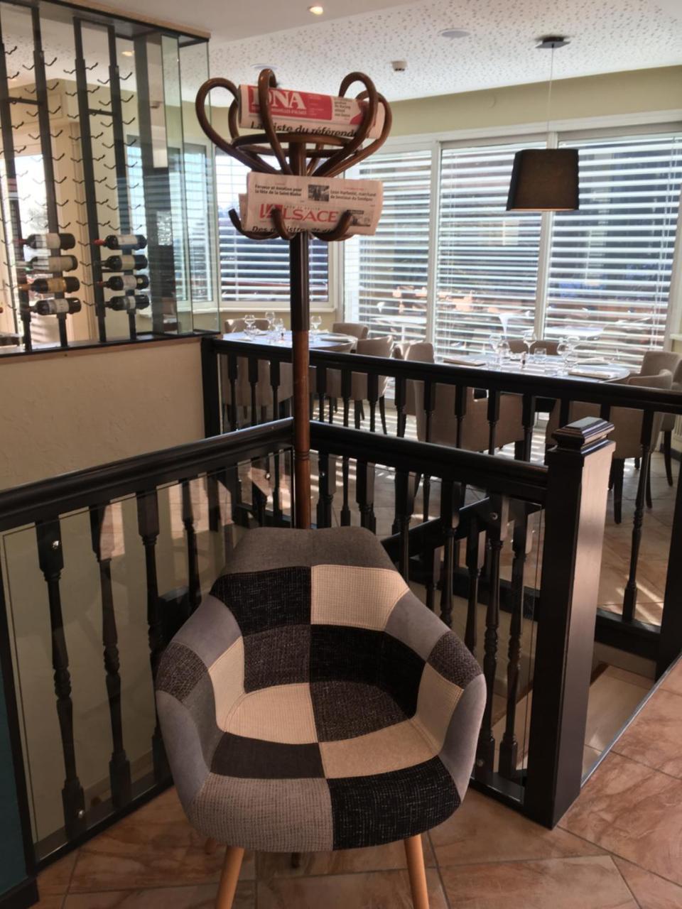 Hotel Restaurant Au Floridor Thann Bagian luar foto