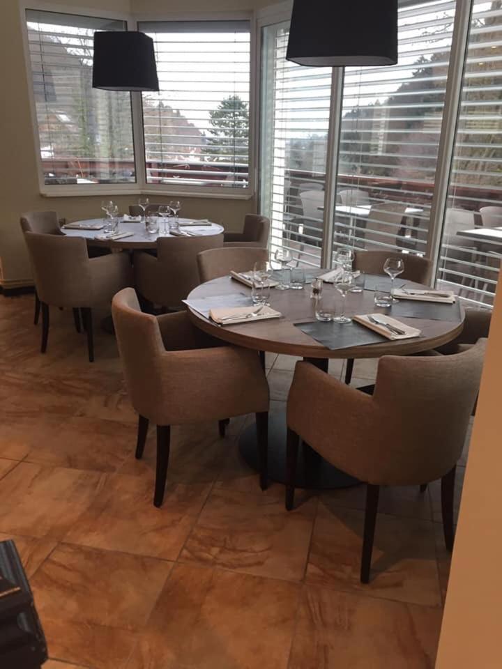 Hotel Restaurant Au Floridor Thann Bagian luar foto