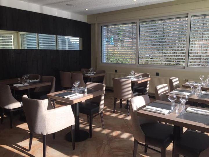 Hotel Restaurant Au Floridor Thann Bagian luar foto